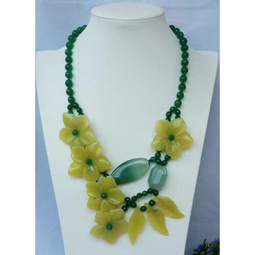 NEW Green jade &Lemon jade carved flower necklace