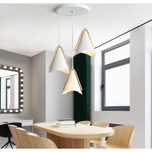 Nordic imitation wood three-head combination restaurant Pendant Lights modern minimalist creative dining room iron diamond lamp