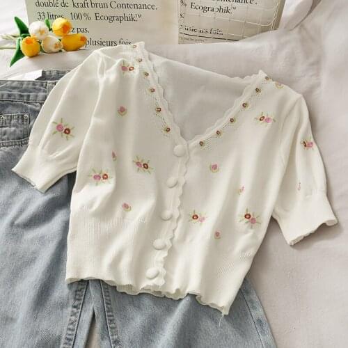 Vintage Sweet Style Embroidery Flower Knitted Cardigan Female V-neck Sweet Versatile Short Slim Top