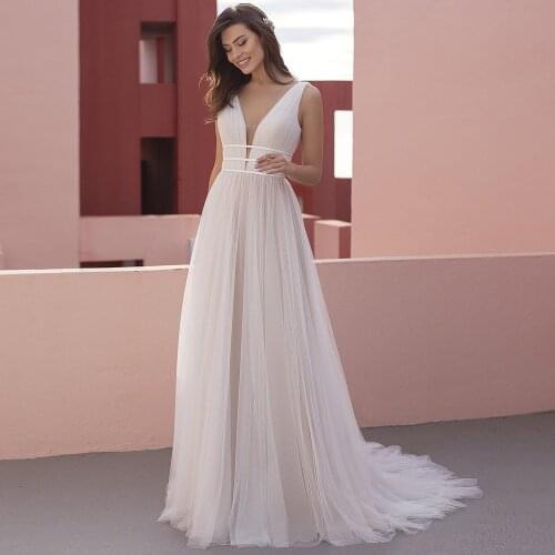 A-Line Tulle Wedding Dress 2021 Elegant Sleeveless Sweep Train Deep V-Neck Backless Bridal Gowns Vestido De Novia