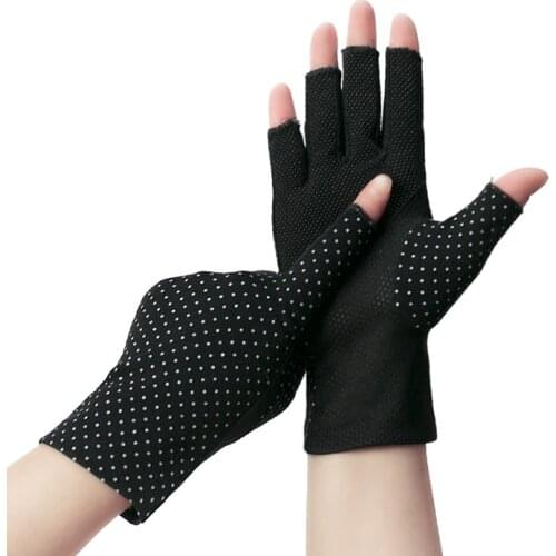 Summer Sunscreen Fingerless Gloves Half-fingered Short Anti-ultraviolet Ultra-thin Non-slip Sports Cycling Finger Driving Gloves