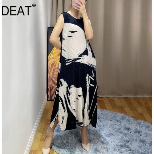 DEAT Woman Pleated Maxi Dress Halter Sleeveless Waist Elastic Elegant Ink Painting Casual Style Dresses 2021 New Summer 15XF504