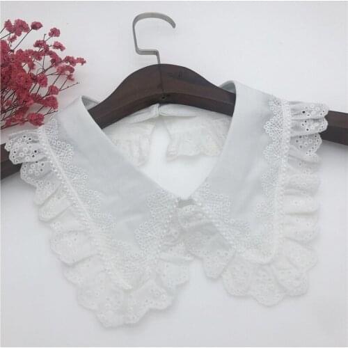 2021 Fashion White Lace Big Lapel Fake Collar for Women Doll Detachable Shirt Collar False Blouse Collar Neckwear Accessories
