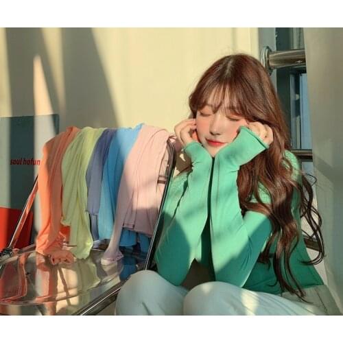 New wild long-sleeved solid color T-shirt