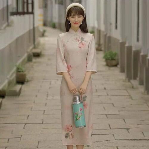 Traditional Women Cheongsam Vestidos Short Sleeve Flower Qipao Mandarin Collar Vintage Evening Party Dress Slim Classic Gown