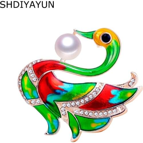 SHDIYAYUN New Pearl Brooch Cartoons Enamel Swan Brooch For Women Gold Brooch Pins Natural Freshwater Pearl Jewelry Dropshipping