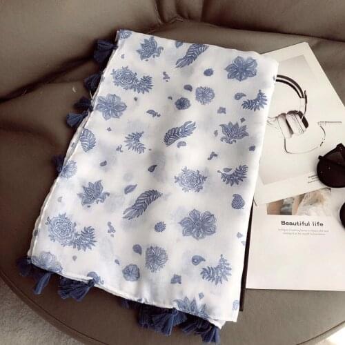 2021 Women Vintage Floral Printed Pattern Printed Pattern Tassel Scarf 10pcs/lot
