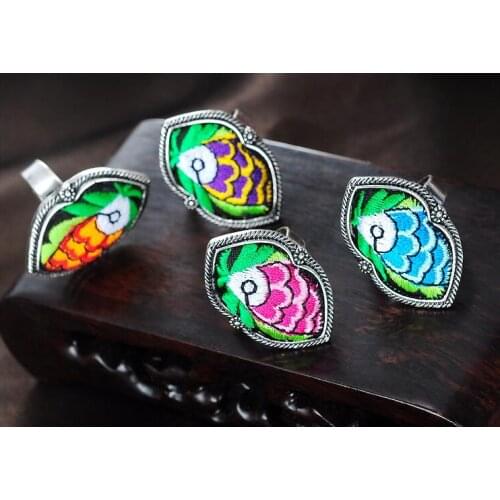 Folk style retro Miao silver ring finger ring opening court embroidery pattern color ring