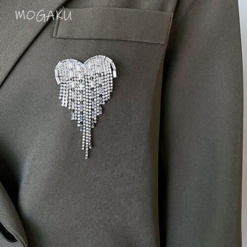 MOGAKU Full Rhinestone Brooch Women Fashion Heart Tassels Brooches Lapel Collar Pins Ladies Fashion Korean Brooch Jewelry Gifts