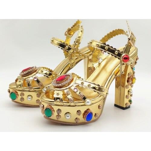 Summer New Fashion Super High Heels Platform Peep Toe Buckle Strap Bling Pearl Flowers Cut Out Rhinestone Women Sandals 20210514