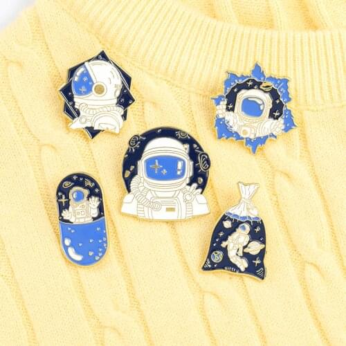 Everyone Has A Astronaut Dream Enamel Pins Space Universe Explore Planet Brooches Shirt Lapel Badge Bag Jewelry Gifts For Kid
