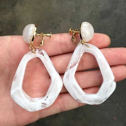 UJBOX Exclusive Pattern Resin Clip Earrings Women Geometry Irregular No Pierced Earrings Women Student Statement Earrings