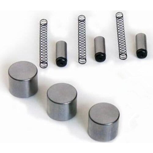 Motorcycle Parts One Way Starter Clutch Beads & Springs For Suzuki GN250 250CC GN 250 Roller Spring Push kit
