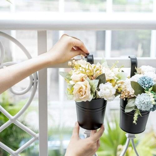 5pcs Wall Hanging Flower Pots Metal Fence Hanging Plant Pots Iron Garden Planter Pots Tin Bucket Holder Basket Home Garden