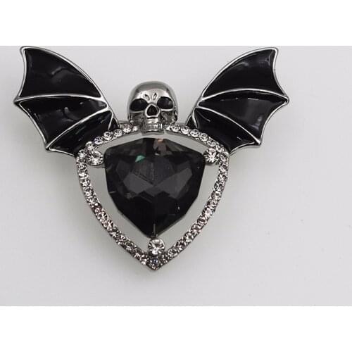 European and American New Style Halloween Gothic Punk Personality Skull Bat Corsage Brooch Hot Sale Brooch
