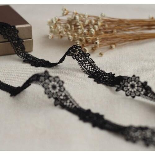 2cm wide-2yards/lot Exquisite Black Venise Embroidery Lace Trim with Leaves For Bridal, Dolls, Wedding gowns