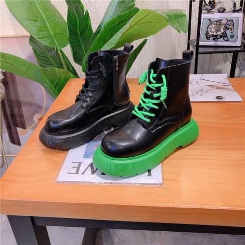 Autumn leather thick-soled ankle boots female big head Martin boots muffin bottom locomotive Chelsea boots smoke tube boots