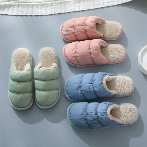 2021 New Winter Down Cloth Home Cotton Slippers Wholesale Indoor Men and Women Non-slip Floor Home Warm Slippers Comfort Slides