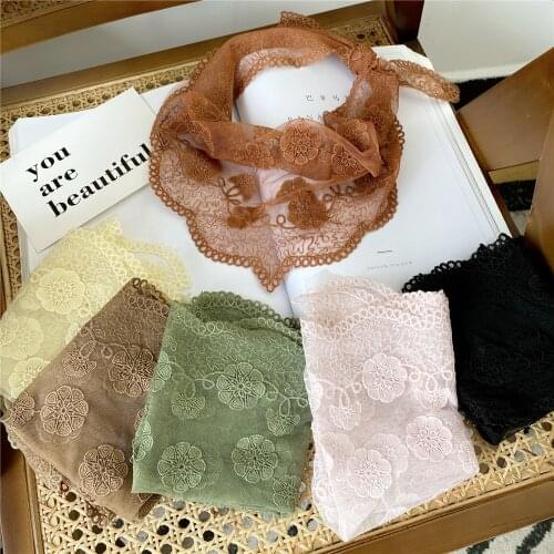 EmbroideryTriangular Lace Scarf Church Veil Women Head Covering Shawl Mantilla