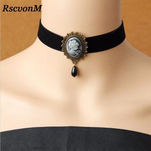 RscvonM Gothic Pendants
