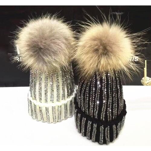 Winter Outdoor Warm Women Rhinestone Thick Woolen Yarn Knitted Hat Cap Beanie