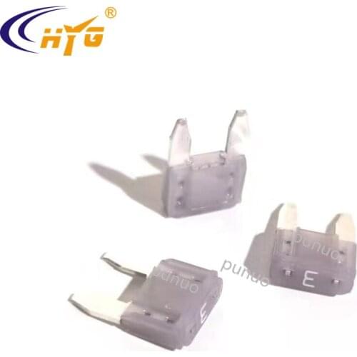 Littelfuse 0297003.WXNV Fast-Acting Littelfuse 3A 32V Commercial Vehicle Fuse