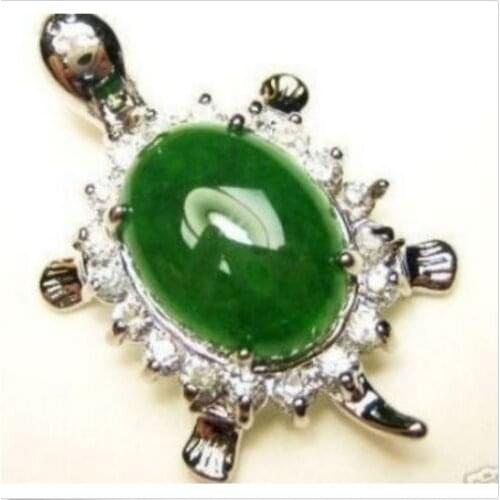 Natural Green Jadeite Oval Crystal Bead inlay Turtle Pendant Necklace>>Wholesale Free Shipping