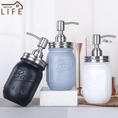 500ML Large Capacity Empty Shampoo Bottle Stainless Press Pump Letters Carved Liquid Soap Dispensers Lotion Body Wash Container