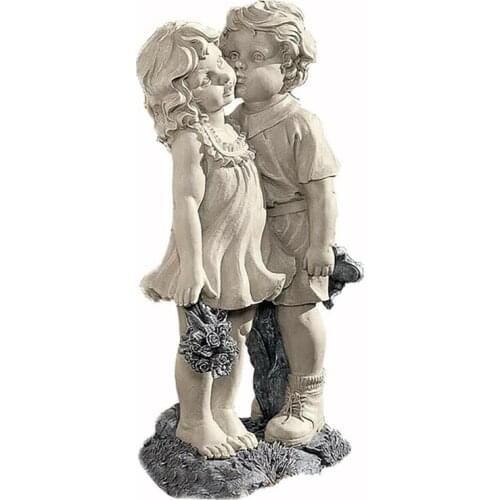 Garden Ornament Boy & Girl Loving Kissing Cherub Statue Decor Outdoor Decor