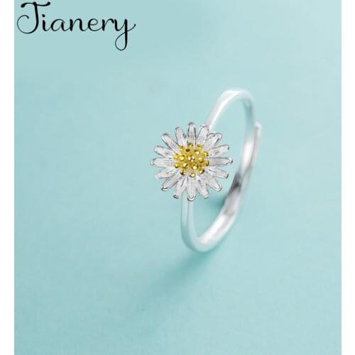 Bohemian Charm Boho Daisy Flower Rings For Women Lover Wedding Bridal Valentines Gifts Men Open Retro Antique Rings 2021