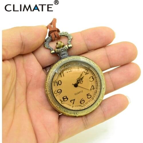 Cool Vintage Pocket Watch Retro Men Emboss Round Leather Chain Pocket Watch Bronze Alloy Quartz Pocketwatch Dial Arabic Necklace