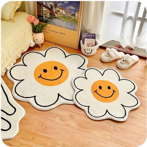 Flower Shape Smile Face Round Carpet Cartoon Soft Living Room Bedroom Rug Kids Room Children Anit-Slip Floor Mats Nordic