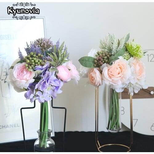 Kyunovia Artificial Leaves