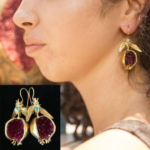 Wild Red Pomegranate Dangle Earrings Vintage Ethnic Bird Fruit Seed Rhinestone Gold Silver Color Garnet Stone Earrings Jewelry