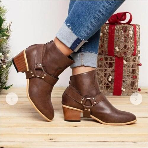 Women Boots Hot Motorcycle Boots Winter Rivet Women Boots for Martin Ankle Boot Punk Booties Ladies Footwear Botas Mujer 35-43