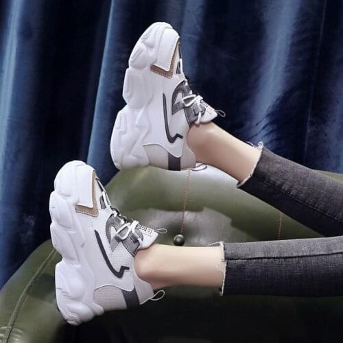 Womens Chunky Sneakers Thick Bottom Platform Vulcanize Shoes Fashion Breathable Casual Running Shoe for Woman Female Daddy shoe