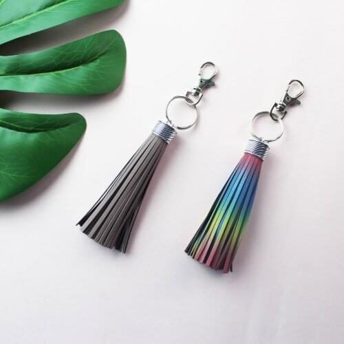 New Reflective Fringe PU Leather Tassel Key Holder Metal Key Chain Keyring Charm Bag Auto Car Key Ring Environmentally-Friendly