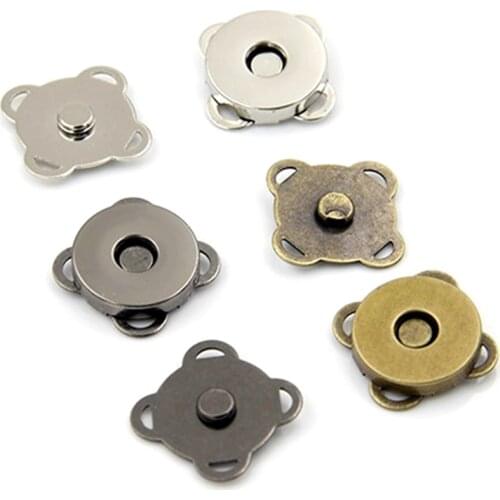 10Pcs 10mm 14mm 18mm Plum Blossom Flower Coins Purse Bag Magnetic Snaps Clasps Clutch Handbag Locks Bronze/Silver/Gunmetal Tone