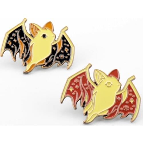 Bat Animal Enamel Pins Wing Bat Vampire Metal Enamel Brooches for Women Men Lapel Pin Backpack Bags Badge Gifts Jewelry