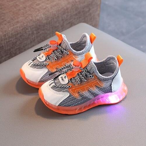 Light up sneakers for girls, childrens shoes, Led shoes,Childrens 2021 fashion Non-slip casual shoes collection Size 21-30