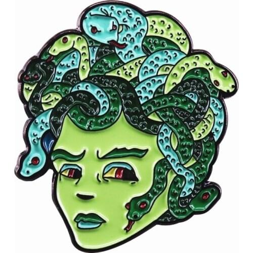 HOSENG Greek Medusa Goddess Green Snake Head Cartoon Brooch Art Collection Commemorative Collar Enamel Pin Halloween Gift HS_855