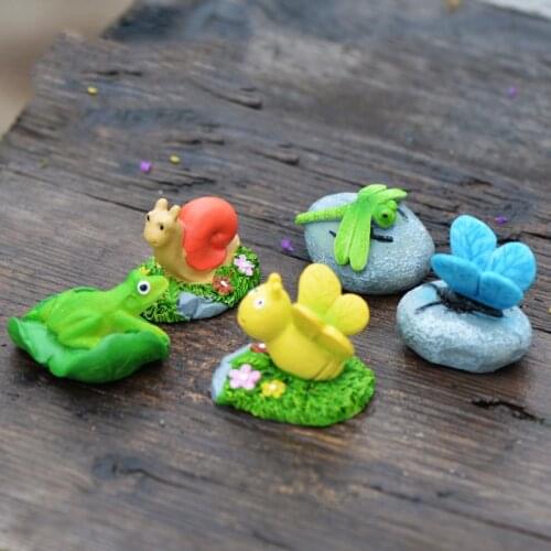 3PCS Butterfly Frog Snail Miniatures Animal on The Stone Fairy Garden Moss Terrarium Resin Crafts DIY Decorations Stakes Craft