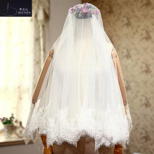 BRITNRY Real Photos 2018 Wedding Accessories Two Layer Lace Edge Bridal Veil Ivory Cheap Wedding Veil