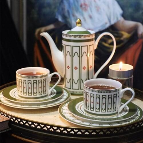 Coffee & tea set, high-grade ceramic afternoon tea & milk drinking set, including 1 pot, 2 cups, 4 dishes, gift box wedding gift