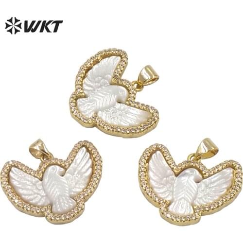 MP196 WKT New Pendant White Shell Bezel Pendant With CZ Micro Paved Peace Dove Shell Female Pendant For Necklace