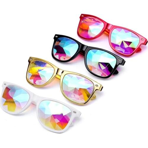 Sunglasses Women 2020 Kaleidoscope Colorful Glasses Women Rave Festival Party Sunglasses Male Female Retro Diffracted Lens