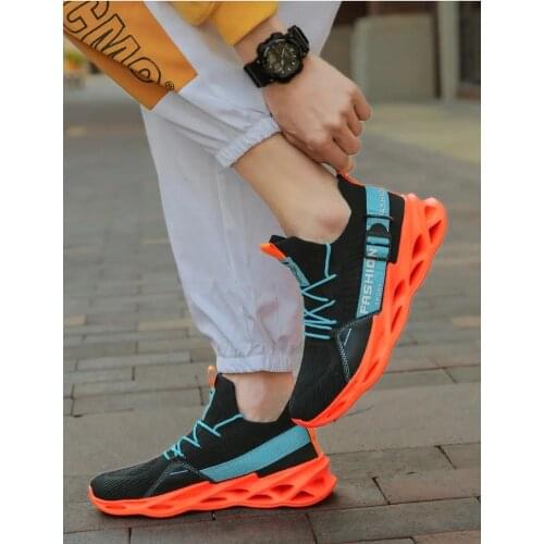 Mens Spring Autumn Casual Shoes Large Lace Up Casual Sports Thick Bottom Flying Mesh Surface Color Matching Fashion Sports Shoe