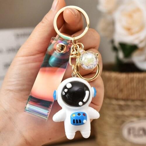 Cute Space Astronaut Rocket Planet KeyChain Spaceman Universe Metal Key Ring For Men Women Anime Car Accessories