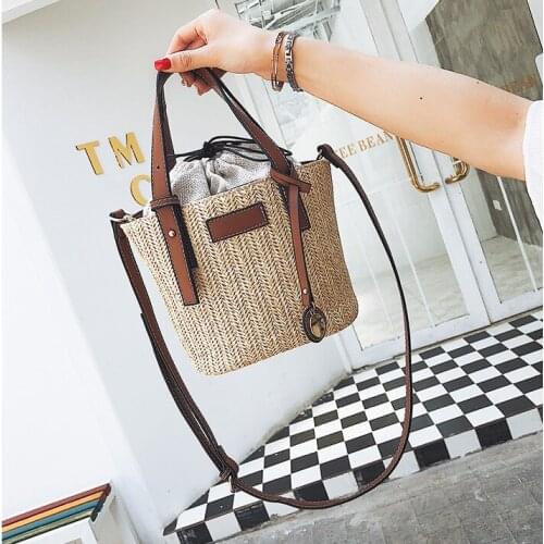 2021 New Fashion Straw Bag Handbags Women Summer Rattan Bag Handmade Woven Beach Bohemia Knitted Big Shoulder bag Tote Bolso