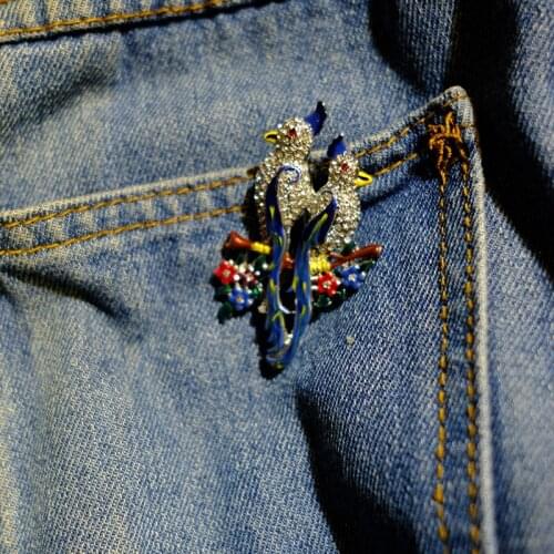 Amorita boutique blue inseparable king bird Brooches